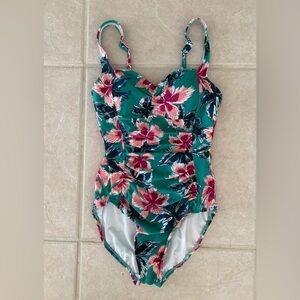 Women’s Paradise Bay Tropical One Piece Swimsuit - Size 8